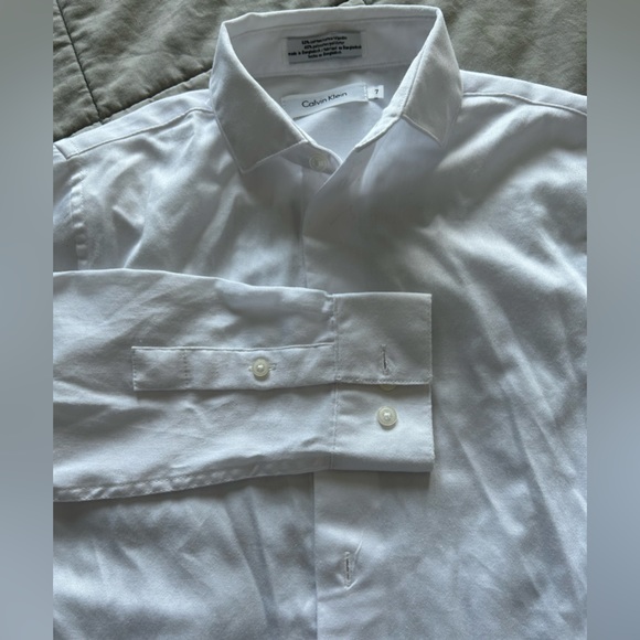 Boys Calvin Klein Dress Shirt White Button Up sz 7 - Picture 3 of 4